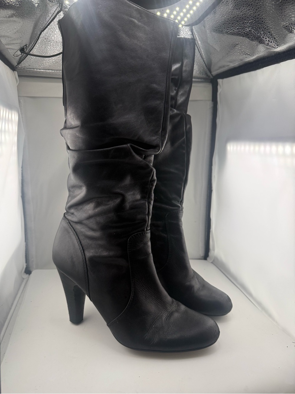 Guess leather boot